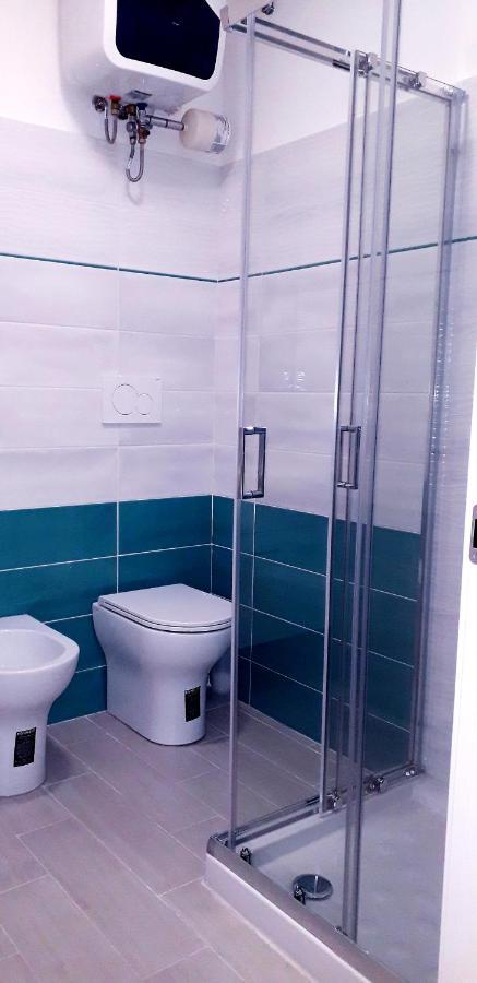 Lamberti Beach Apartment - 150 M From The Sea - Just Renewed - Wifi Savona Exterior photo
